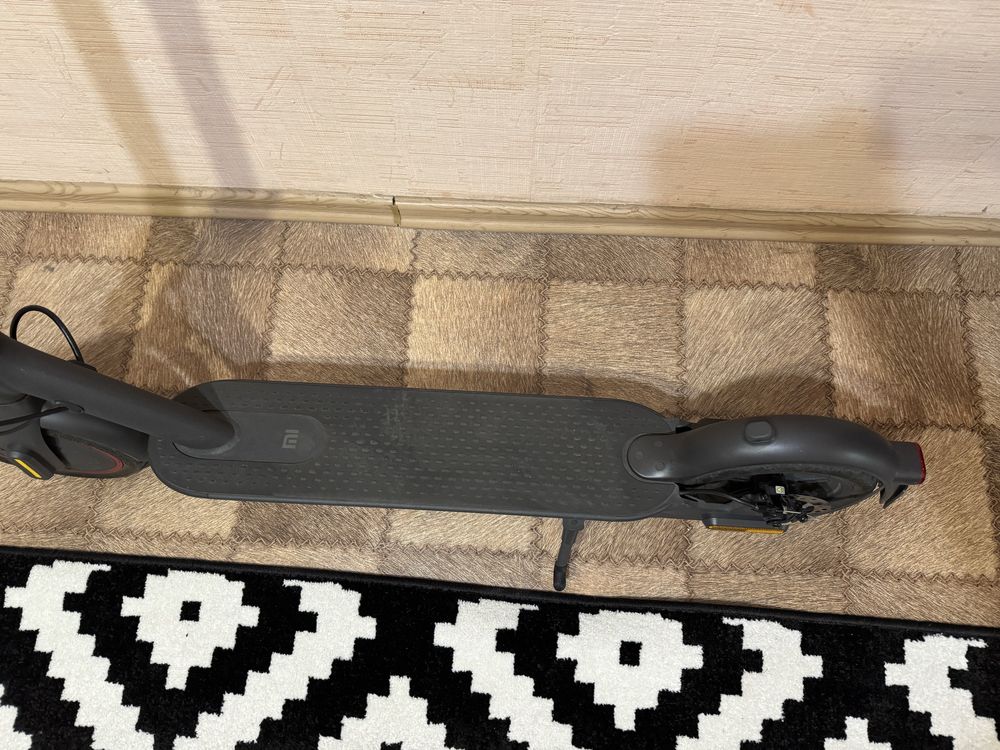 Xiaomi Mi Ecetric Scooter pro 2