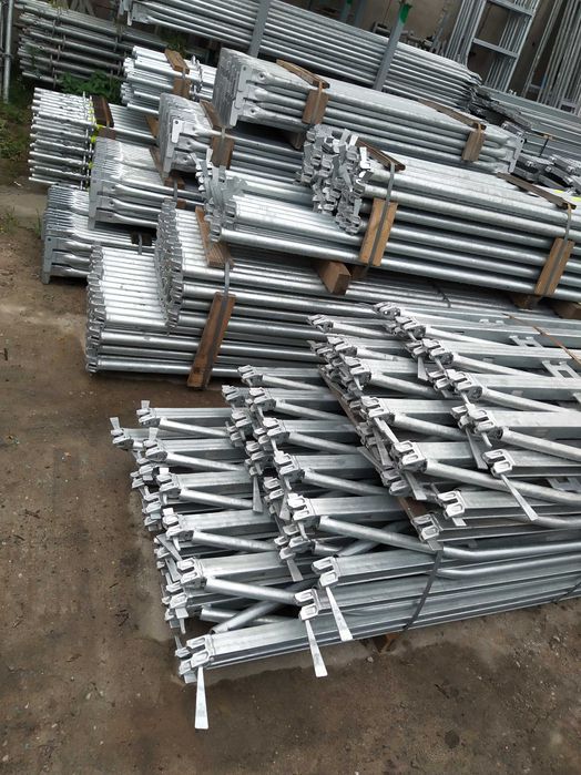 Pomost komunikacyjny 2,50 element rusztowania   dostępny w Szczecinie