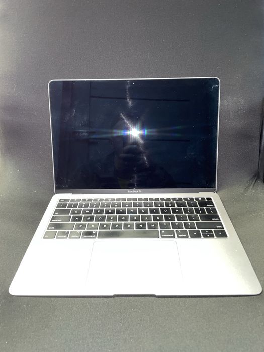 Macbook air модель 1932