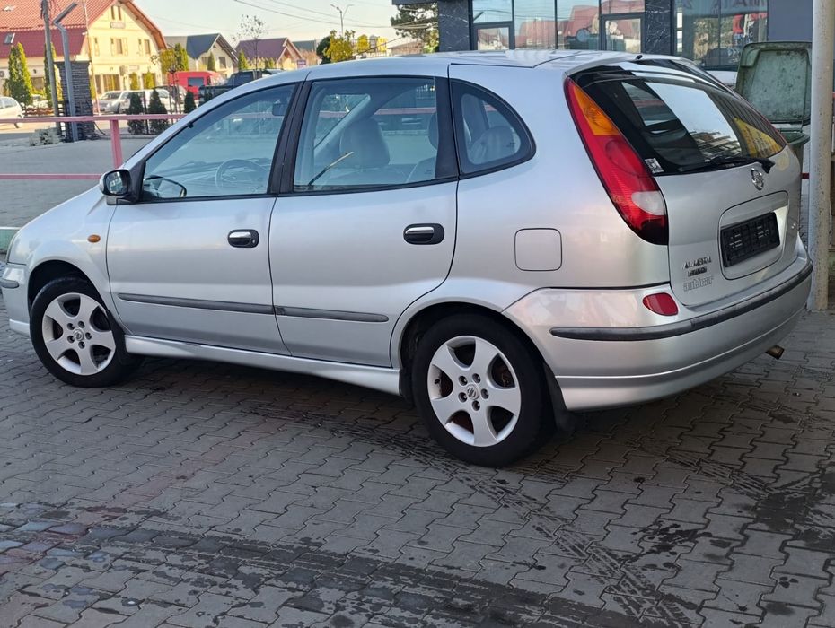 Продам Nissan 2004 2.2 дизель