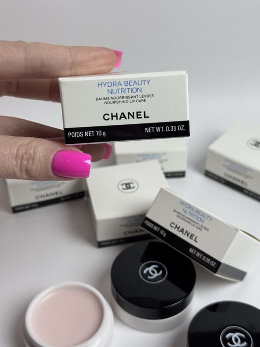 Бальзам для губ Chanel зволожуючий