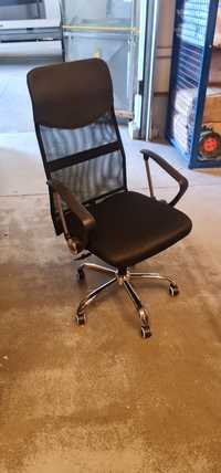 Krzeslo biurowe składane czarne