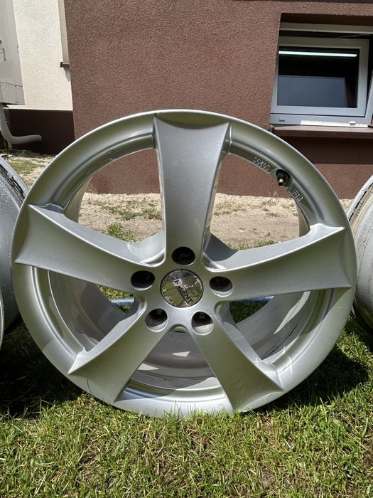 Felgi dezent 17 15x112 Audi Volkswagen