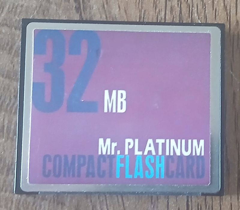 Karta pamięci CF 32MB