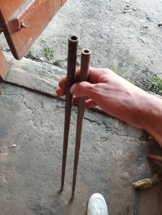 Металева труба 14 діаметр висота 85-88 товщина стінки 3 мм