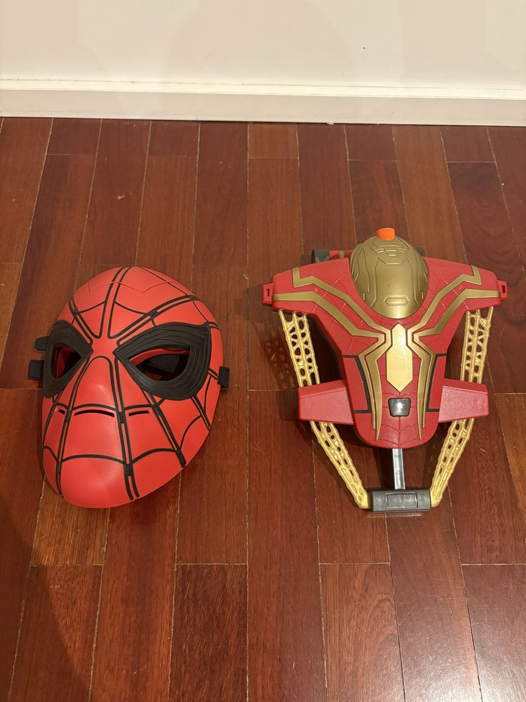 Mascara e lançador Homem-aranha