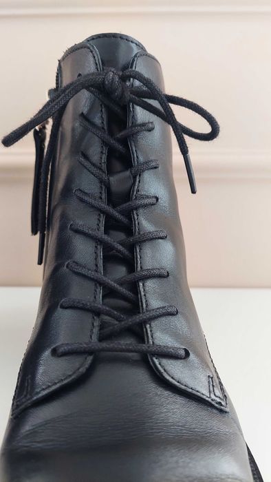 Кожаные ботинки Sam Edelman Nina combat boot на шнурках и молнии