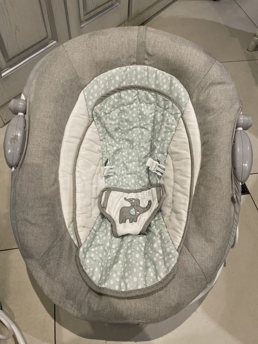 дитяче крісло-гойдалка(шезлонг)