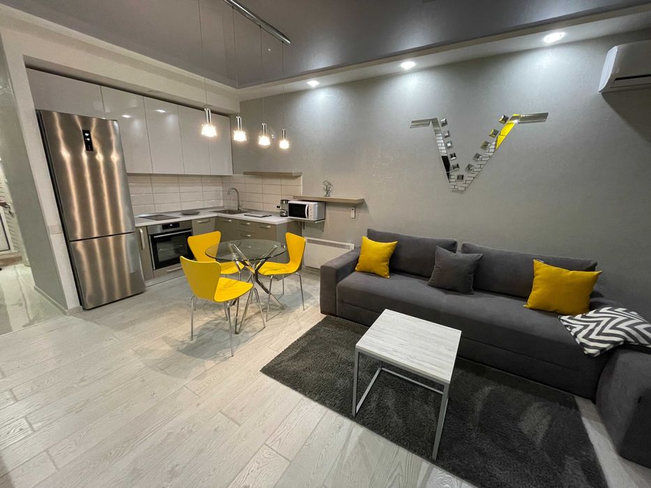 ЖК Victory V , просп. Берестейский 5в , студия .