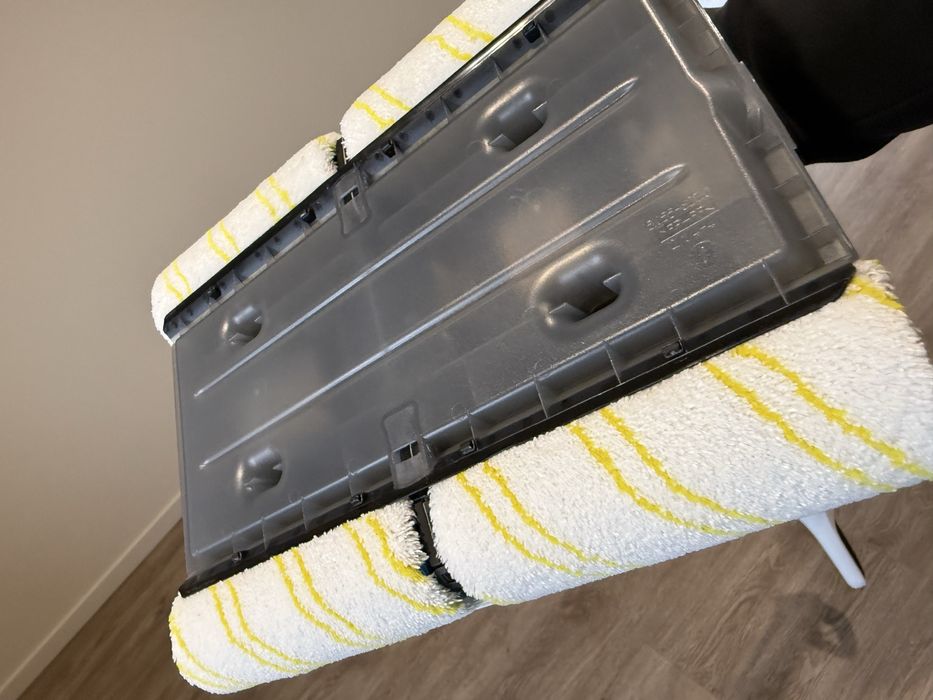 Продам Karcher FC8 Smart Signature Line (електрошвабра)