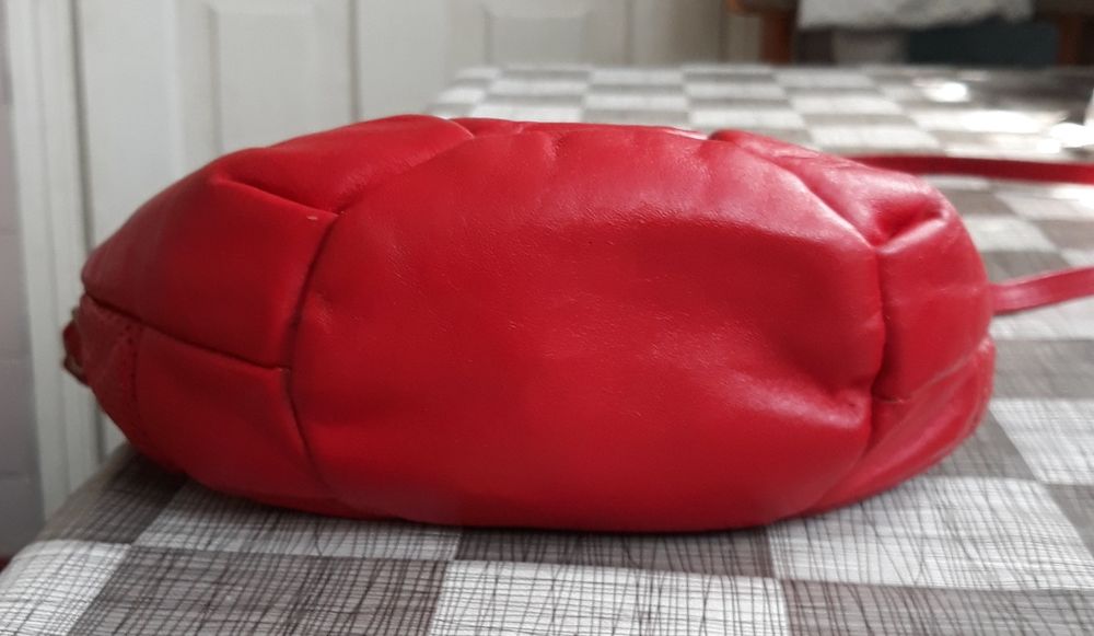 Сумка женская из натуральной кожи кросс-боди