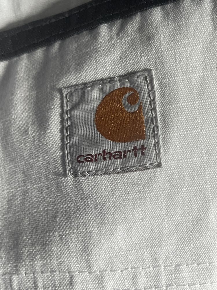 Sprzedam spodnie firmy Carhartt W38 L32 w kolorze białym