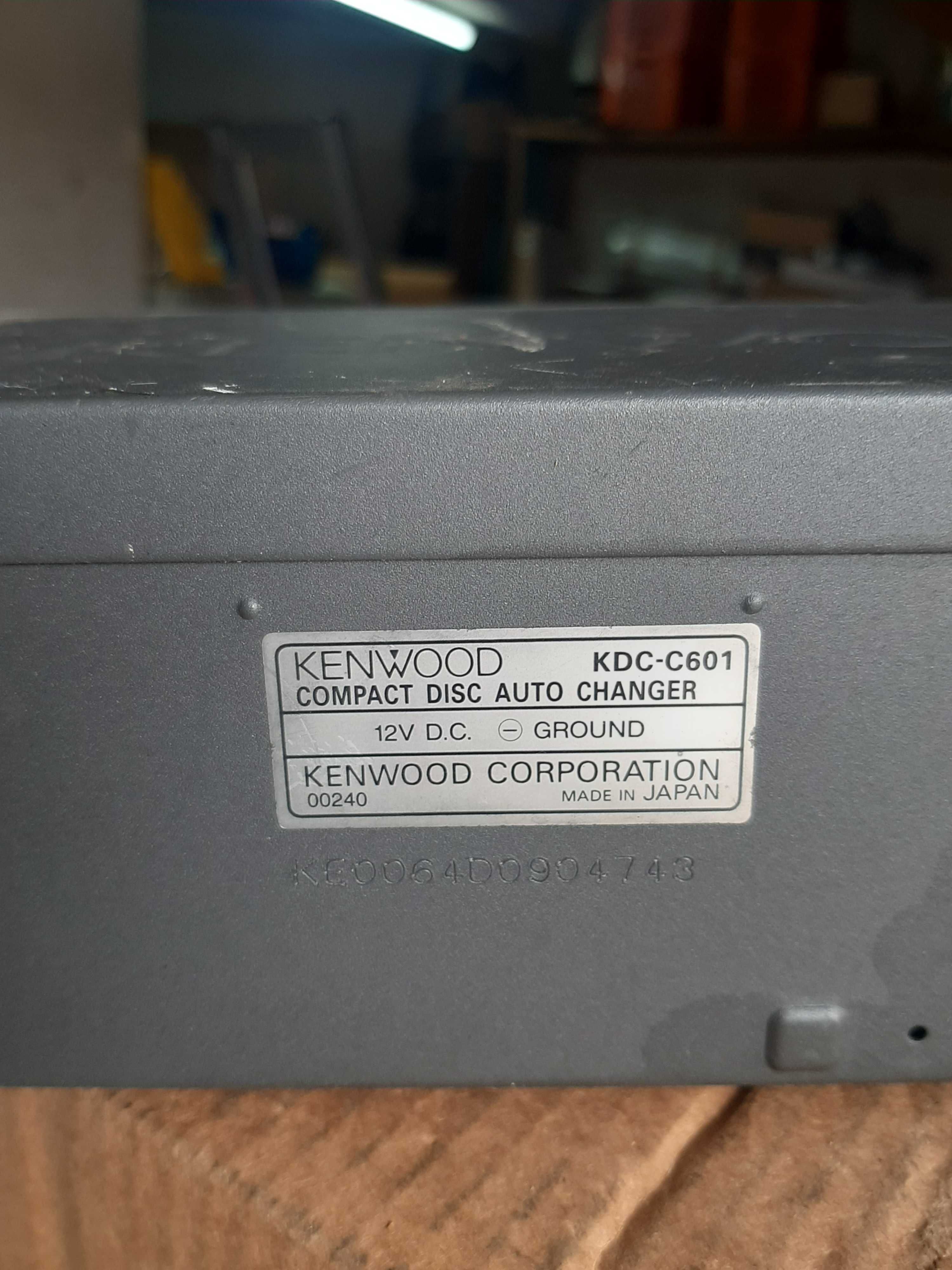 Cx de 10 cd's para automóvel como nova