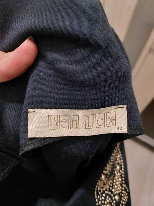 Чорне плаття 42 розмір