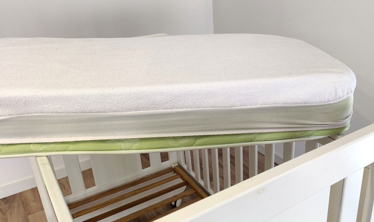 Cama de Bébé Marca "Trama"