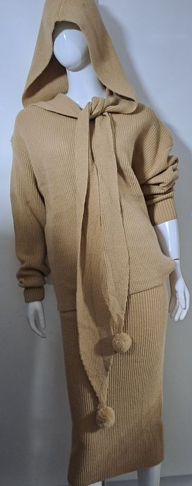 Komplet dzianinowy damski