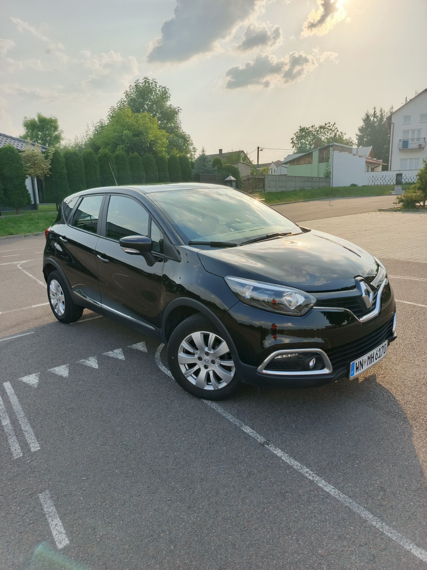 *Renault Captur*2016r_09 Tce_90 koni*Niski Przebieg*Ładny Stan*