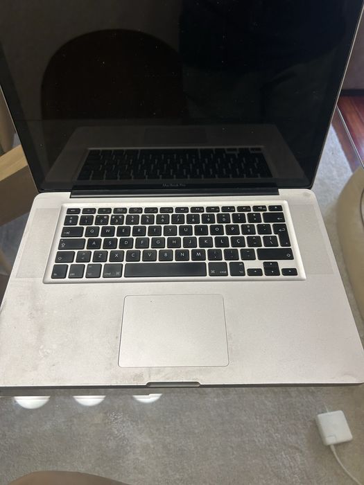 Macbook pro 15 i5