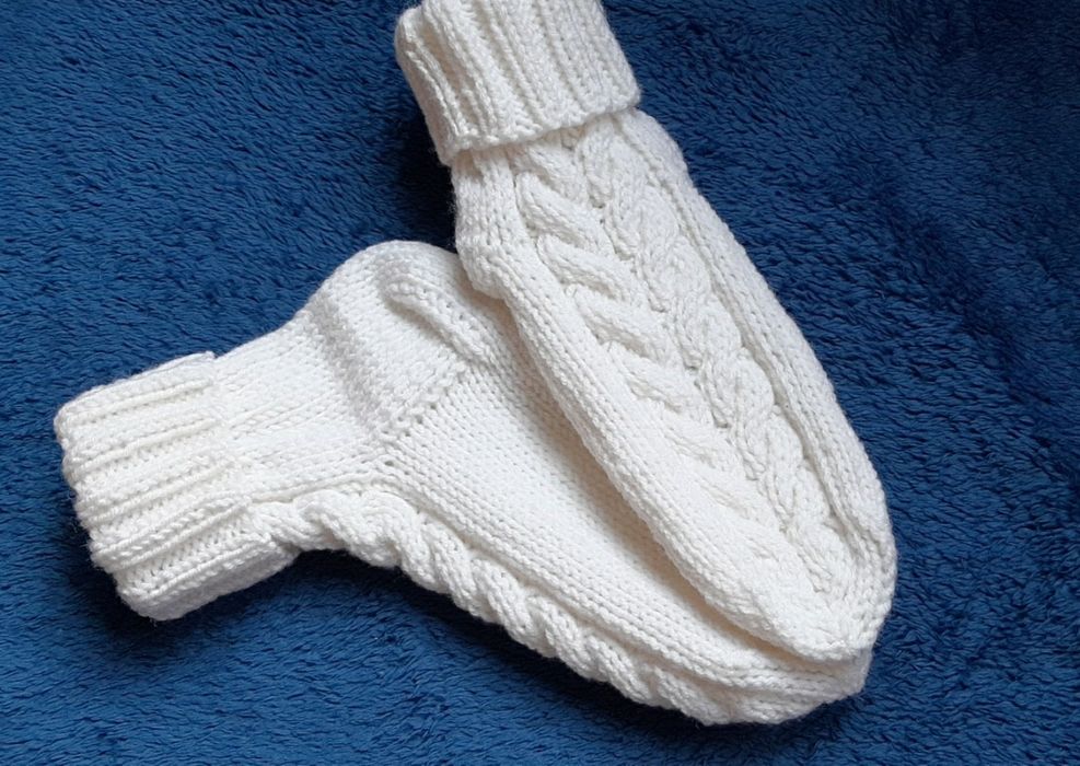 Вязаные носки, носочки для фотосессии. Подарок. В'язані шкарпетки