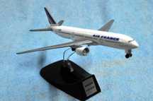 Metal - Boeing 777-200 - Air France (2 unidades disponíveis)