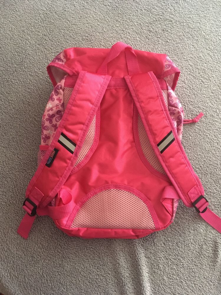 Nowy plecak dla dziewczynki