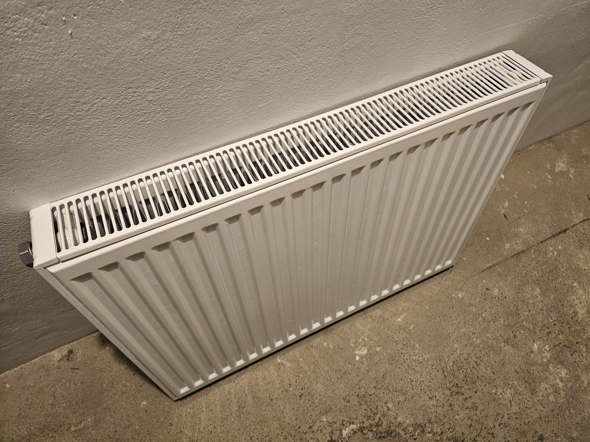 Grzejnik 800x600 C22. Termoteknik.