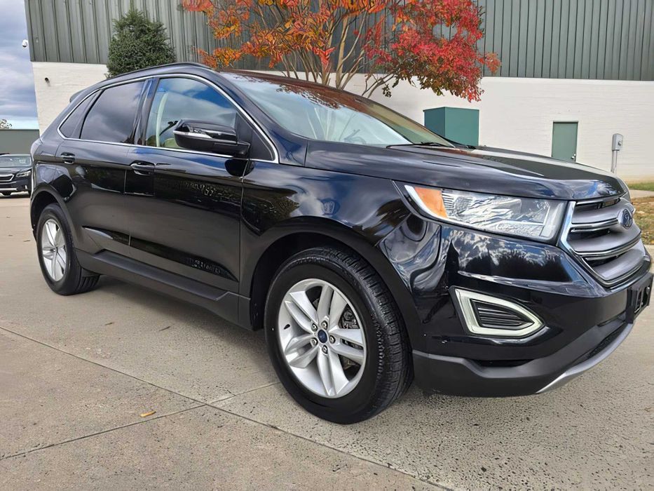 Ford Edge      2017