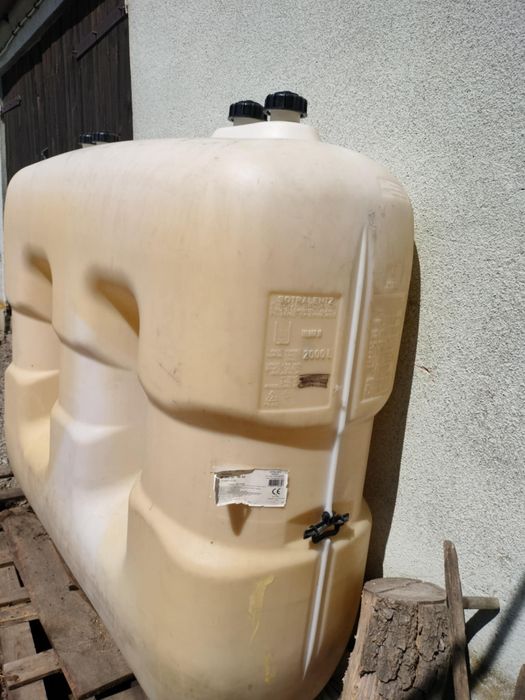 Sprzedam ZBIORNIK 2000l