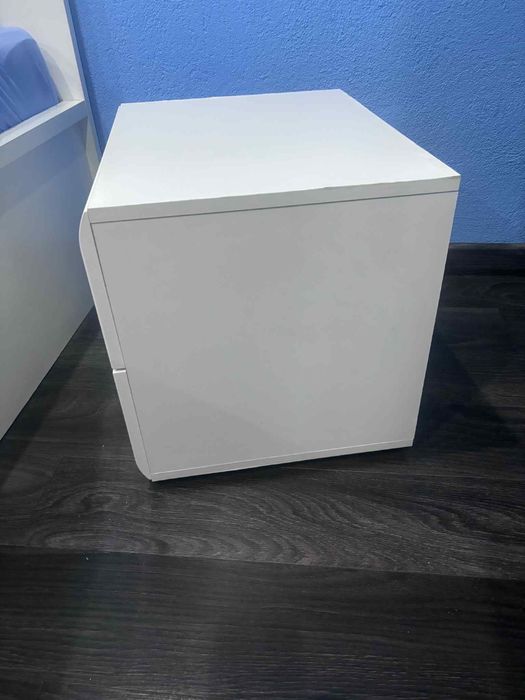 Szafka nocna Azteca Trio 50 cm z 2 szufladami - biały połysk.