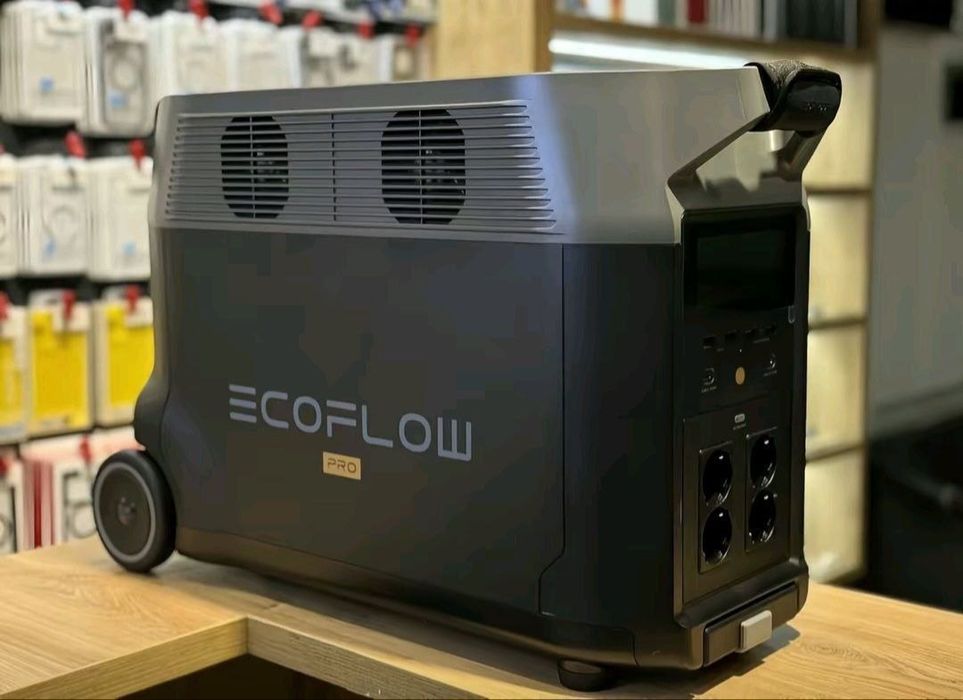 Зарядна станція EcoFlow DELTA Pro