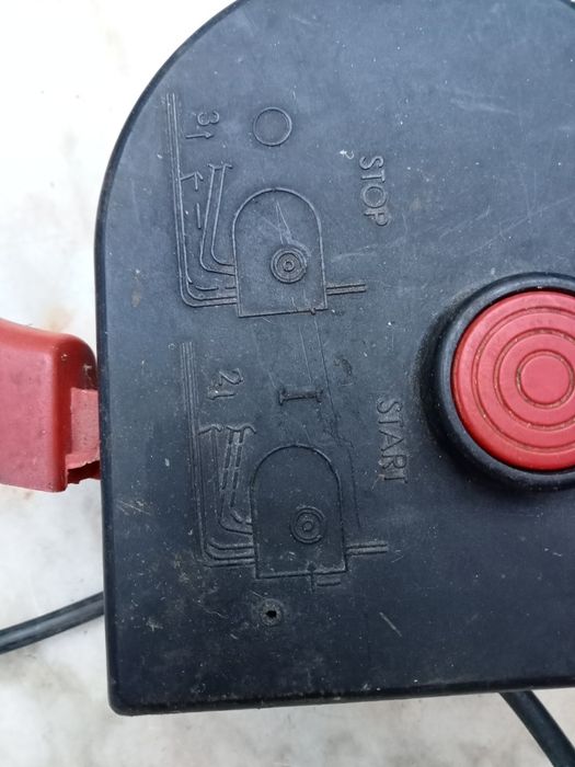 Dispositivo  para máquina de relva