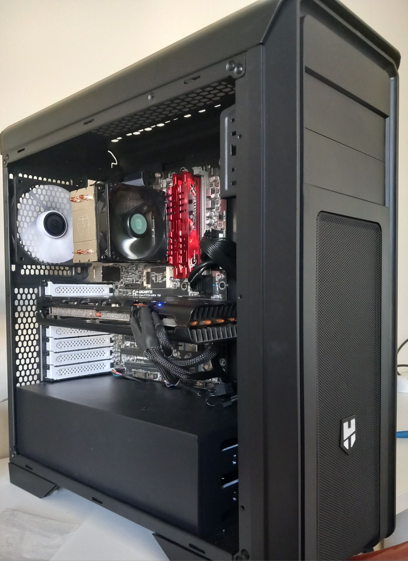 Pc Gaming i7 500gb ssd Rx 5700
