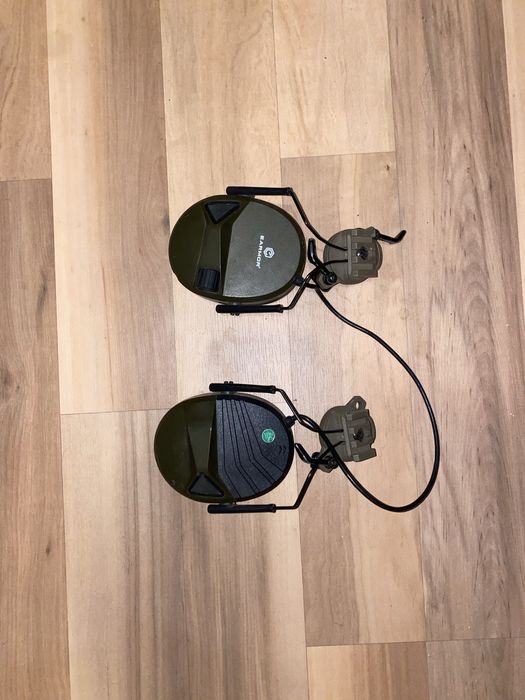 Активні навушники EARMOR M30