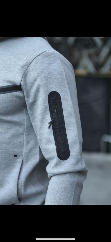 Męski dres Nike Tech Fleece  
Wysyłka