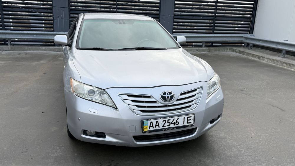 Тоyota camry 2008