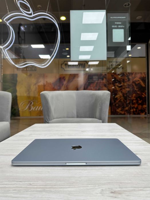 Macbook Air 15 2025 (M4/16 gb/256 ssd ) Офіційна Гарантія . НОВИЙ