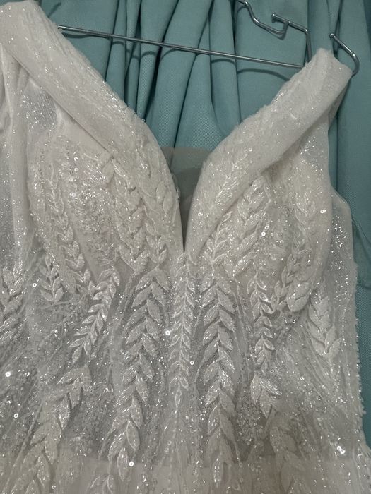 Продам весільну сукню, 46-48