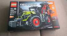 LEGO Technic 42054 - CLAAS XERION 5000 TRAC VC
