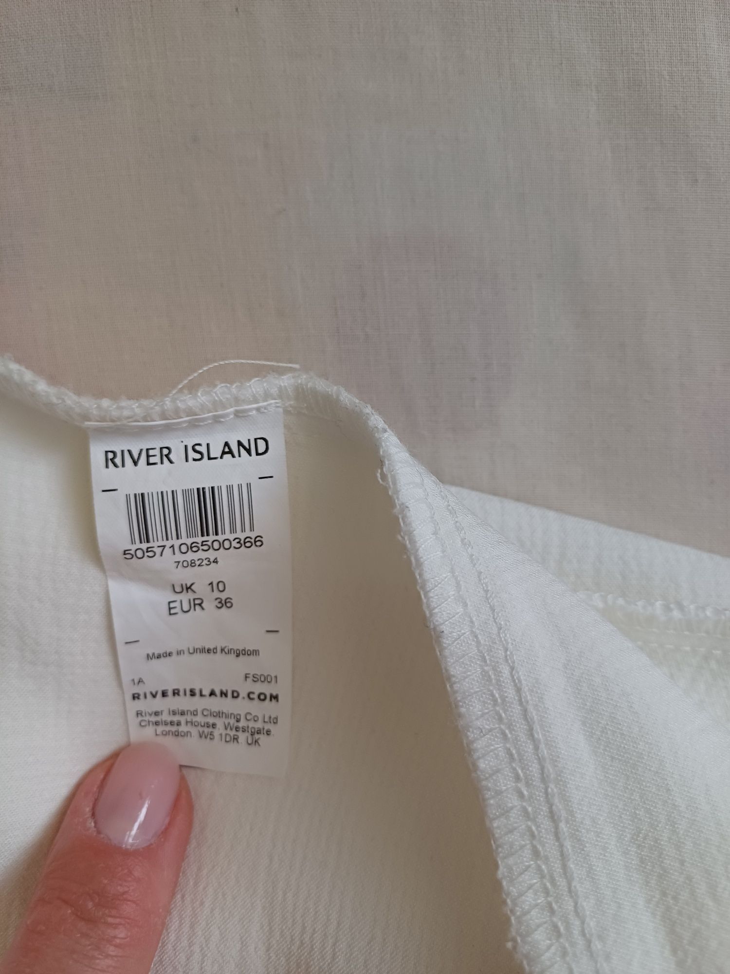 Плаття для дівчат і жінок River Island