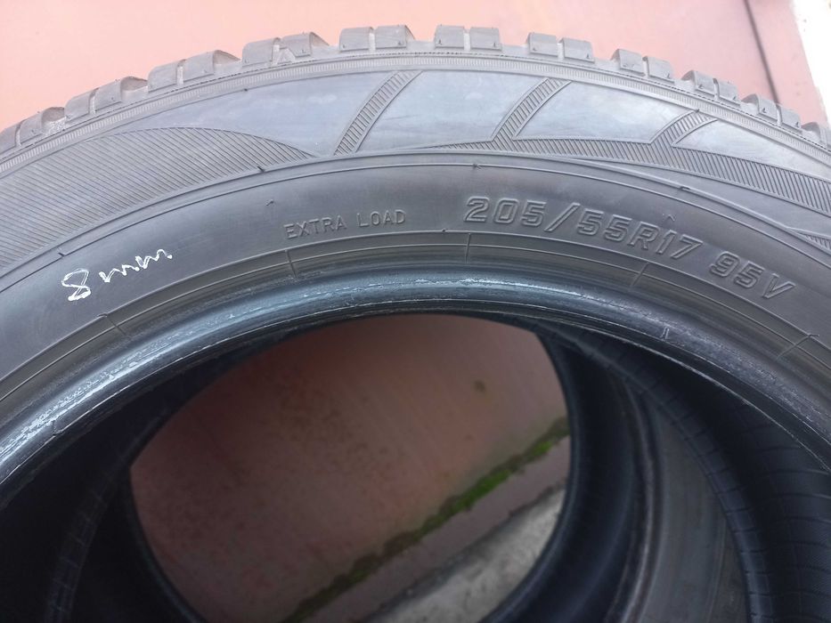 Opony zimowe 205/55R17 Falken 8mm bieżnika 2019rok