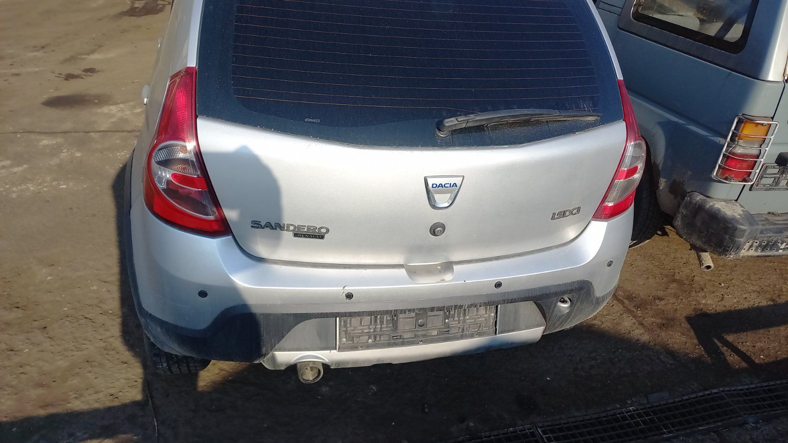 Dacia Sandero Stepway 1.5 08-11r двері дверки