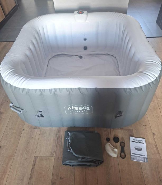 Basen spa jakuzzi Florence Arebos