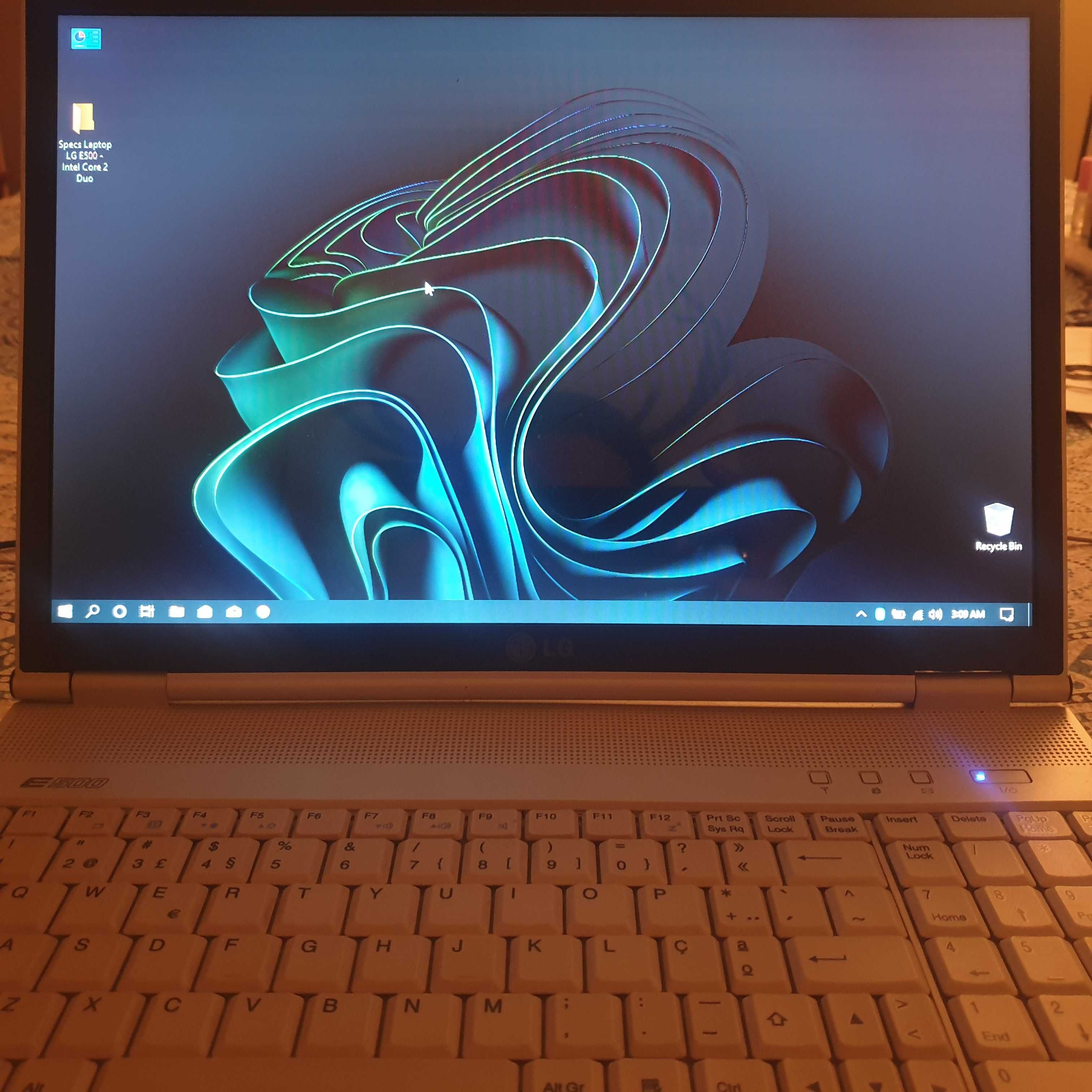 LG E500 Laptop - Vendo URGENTE 100€
