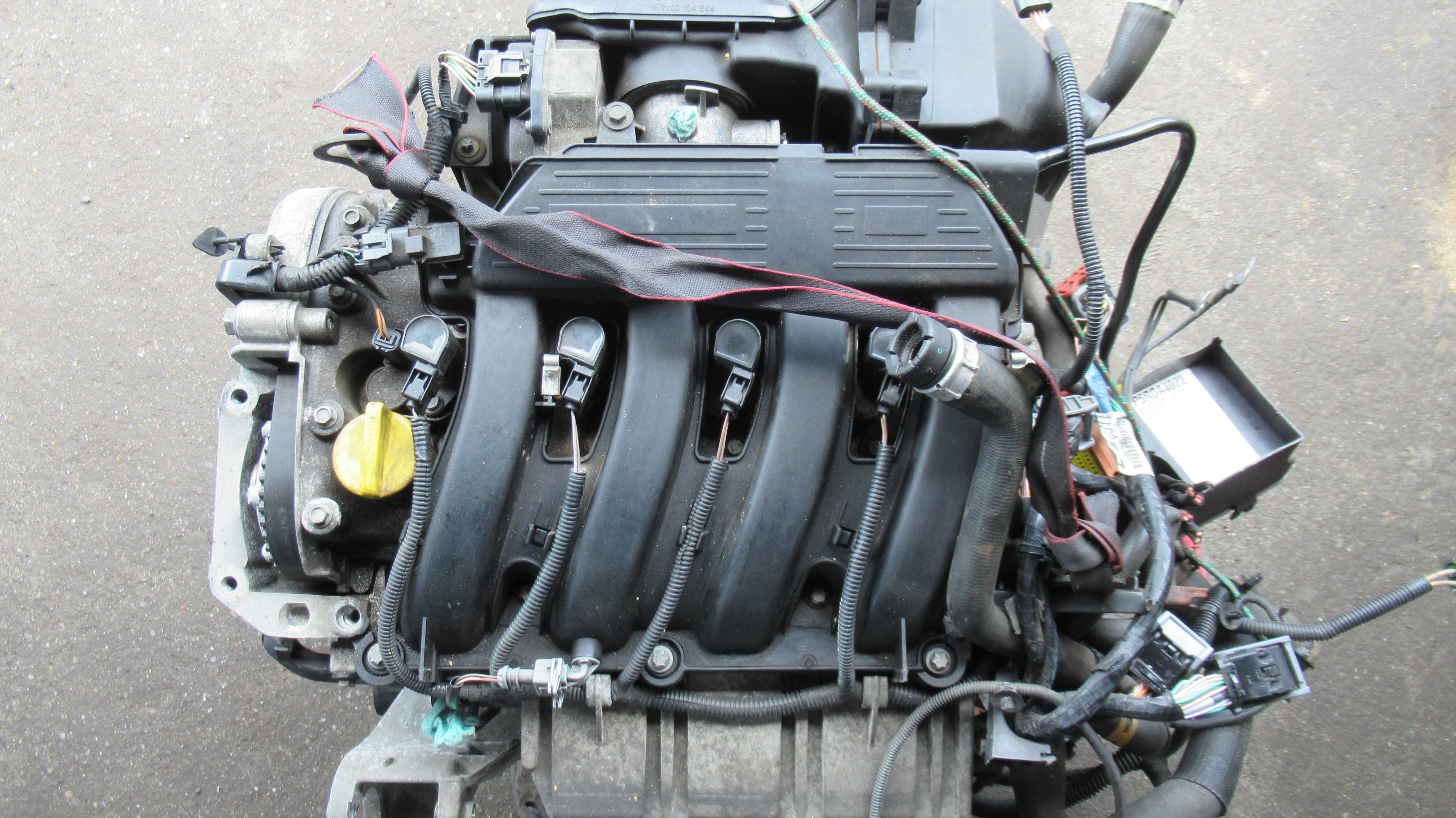 Silnik 2.0 16V  F4R671   laguna II
