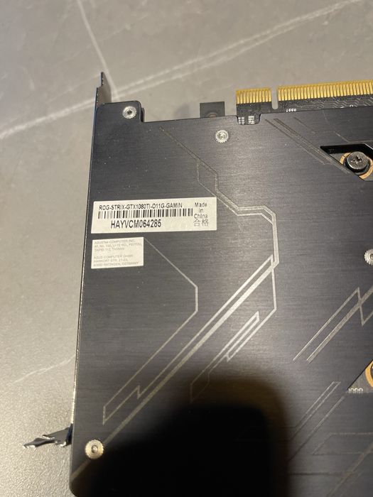 Відеокарта Asus ROG Strix 1080 Ti 11 gb