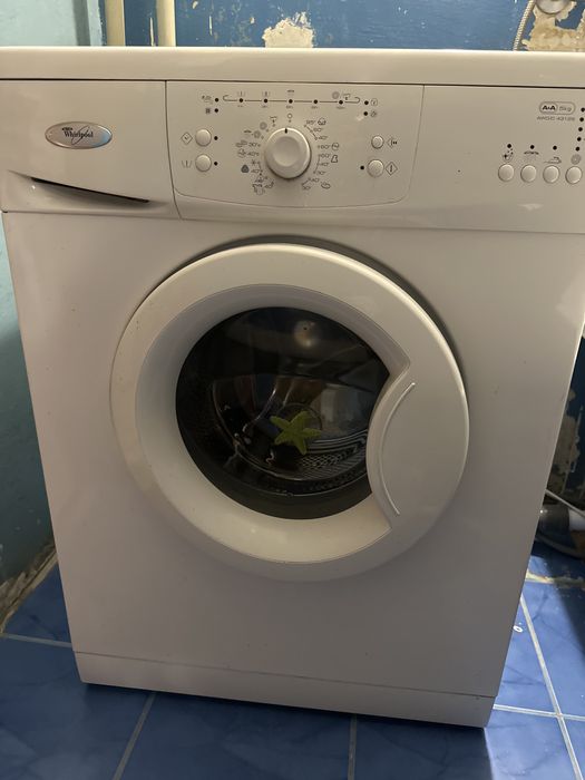 Продам. Пральна машина Whirlpool б/у