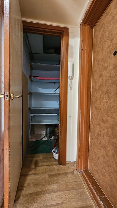 Продам квартиру,  ж/м Сокол, бул. Слави, поряд ж/м Перемога, Тополь