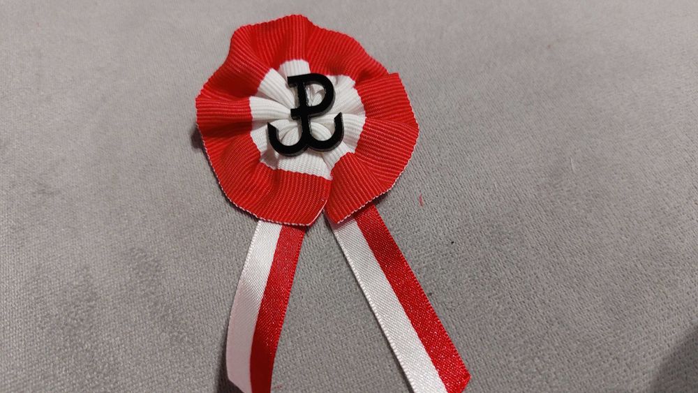 Kotylion rozeta Polska walcząca