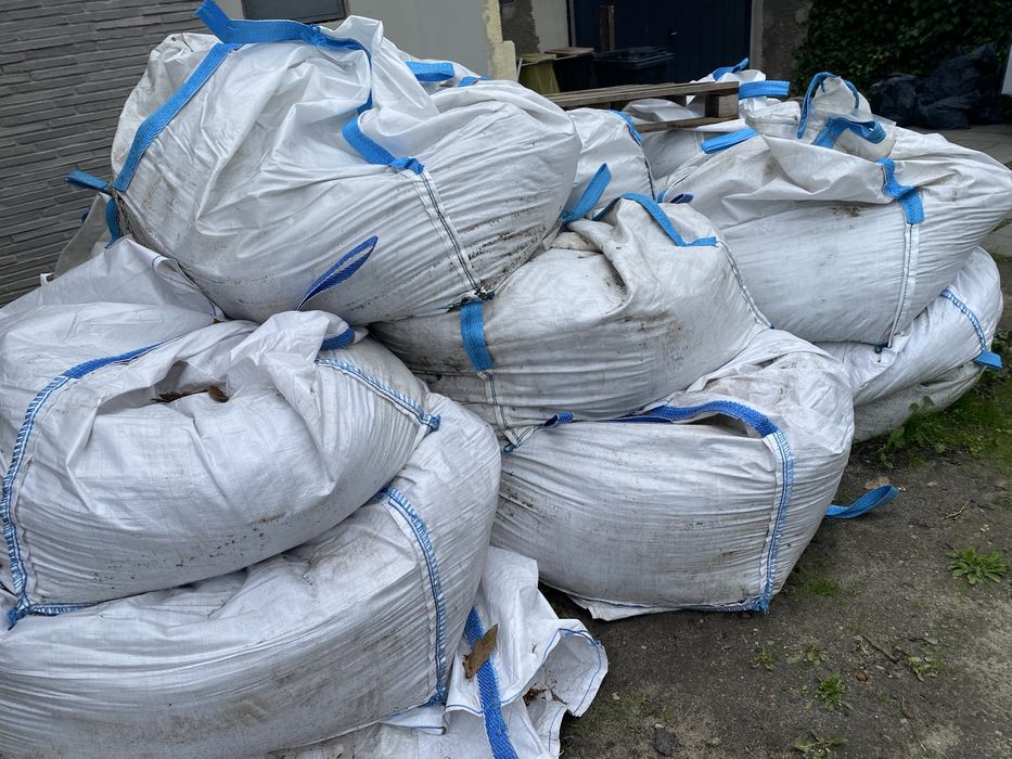 Ziemia ogrodowa big bagi 200-250kg oddam