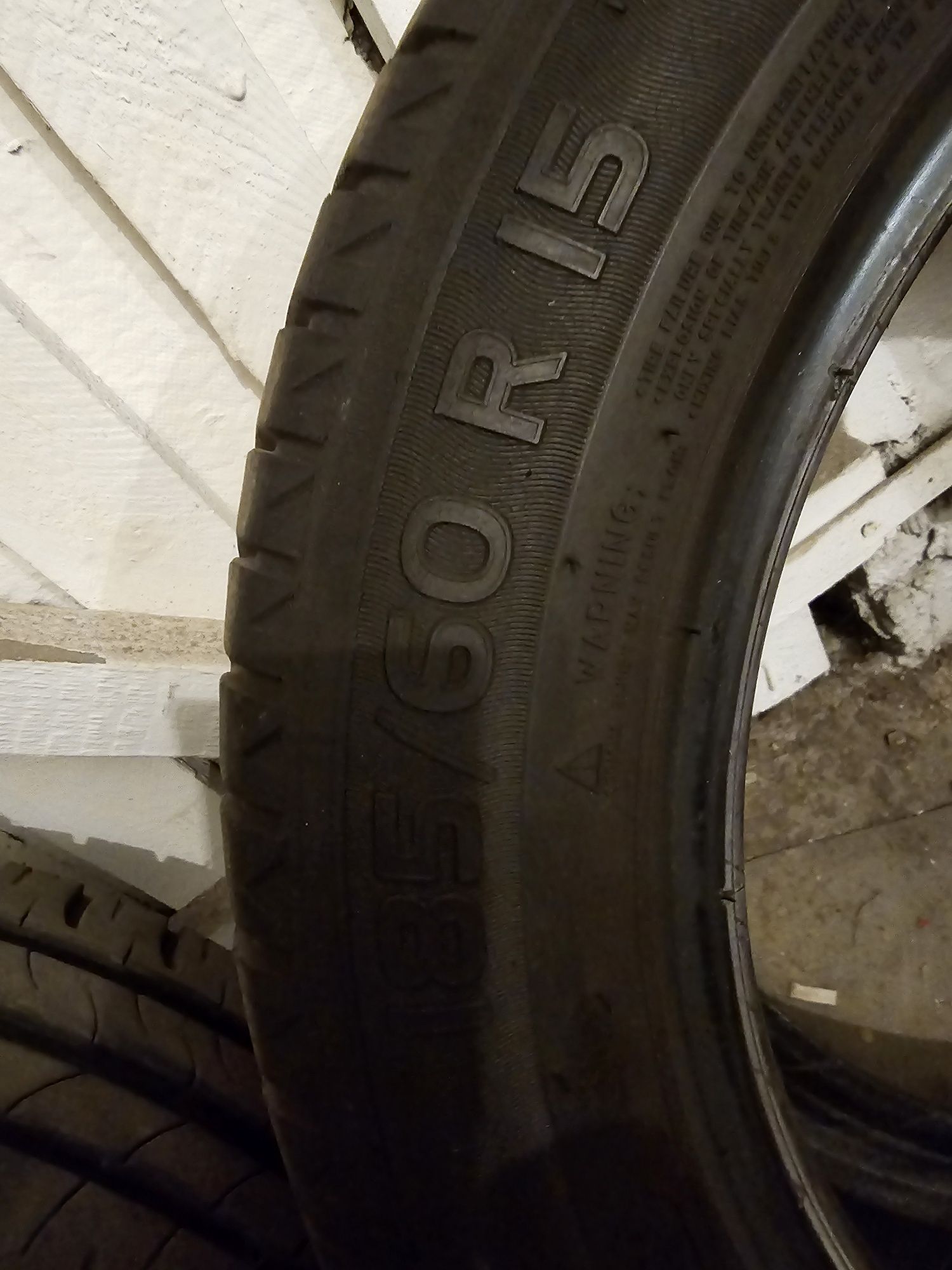 Michelin Energy Saver 185 / 60 R15